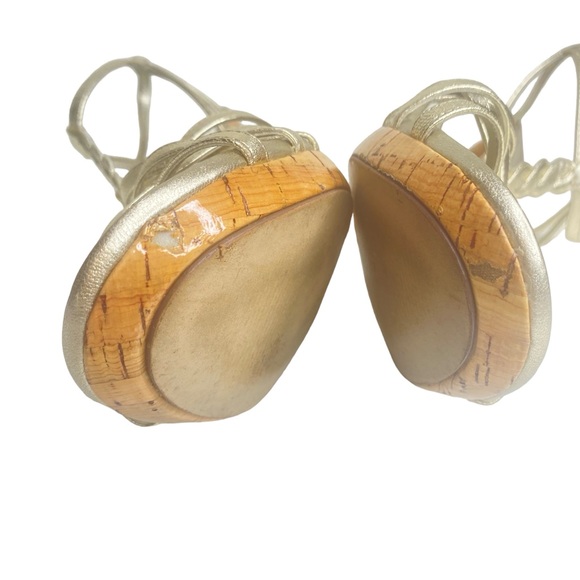 Lauren Ralph Lauren Trina Gold Metallic Multi T strap cork sole heel size 9 - Picture 10 of 10